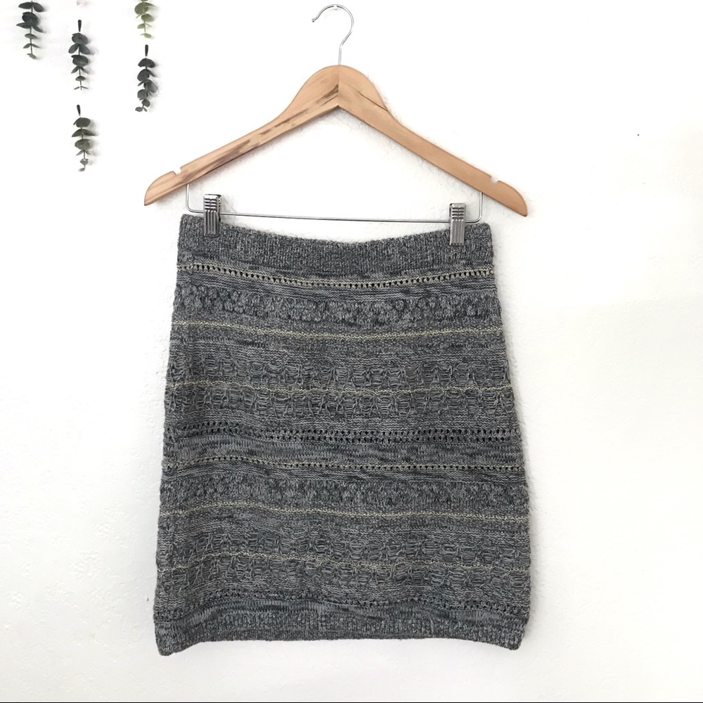 Maurices Gray Knitted Skirt w Gold Detail